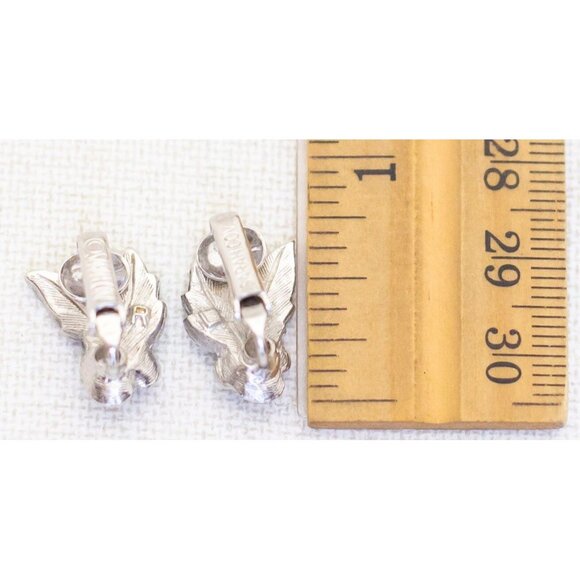 Vintage Silver Tone Leaf Rose Elegant Clip On Earrings by Avon - C1 - Picture 3 of 3
